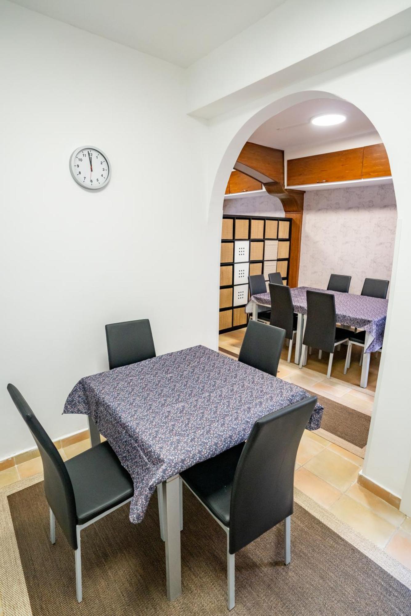 Casa Julio - Alcala Complete Coastal Retreat - Entire Apartment - 3 Min Walk From The Ocean - Shared Entrance With Host Exterior photo
